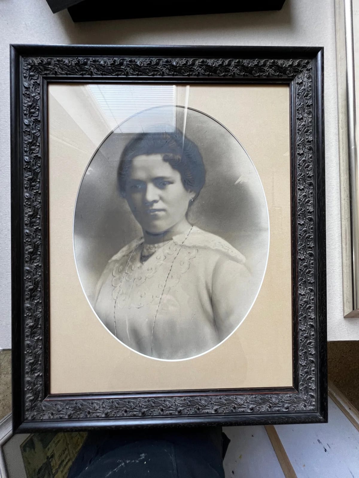 Historická fotografie s oválnou paspartou